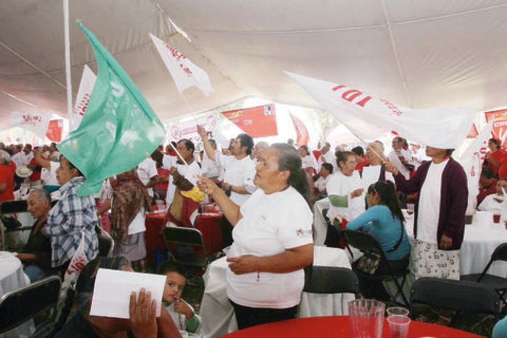 Revisarán contratos con proveedores