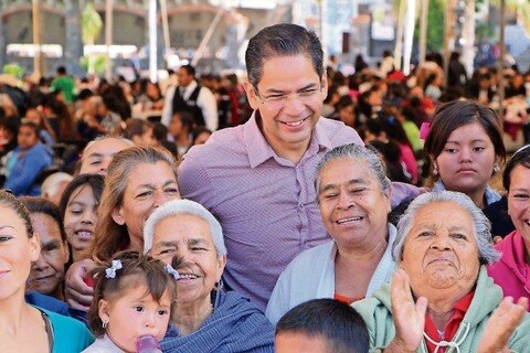 Proyecta PRI eliminar a los plurinominales