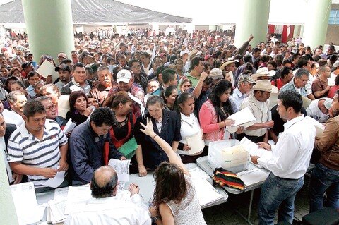 Dan 1,162 escrituras  a 38 asentamientos