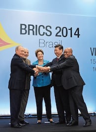 La UE, los BRICS, EU: ¿qué el mundo unipolar se queda atrás? 