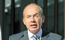 Felipe Calderón acusa “negligencia criminal” por brote de sarampión; “crisis pudo evitarse”, asegura bancada del PAN