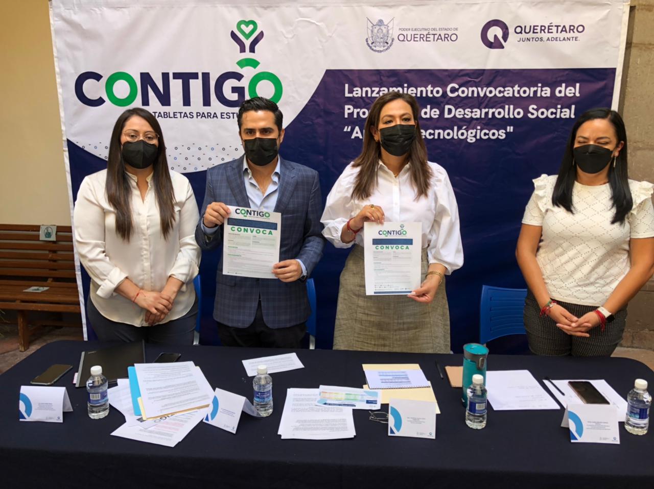 En Querétaro se darán 50 mil tabletas para estudiantes de bachillerato