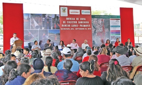 Entregan colector sanitario