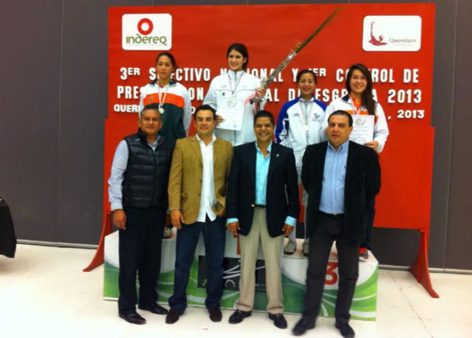 Paola Pliego mantiene liderazgo