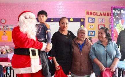 Santa Claus regala audición a Alan