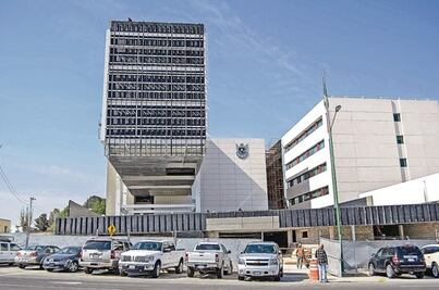 Posponen apertura de nueva sede legislativa