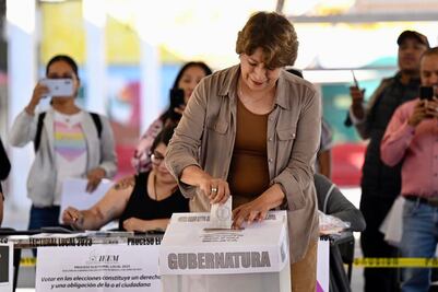 Opinión. Entre difuntos y adelantados