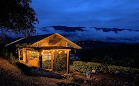 ¿Dónde dormir bajo las estrellas en el Pueblo Mágico de Jalpan de Serra? 