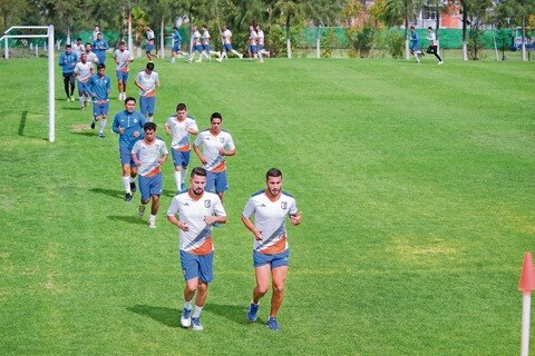 Gallos Blancos se va a la playa