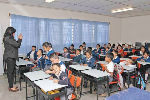 Prometen solvencia en educación estatal