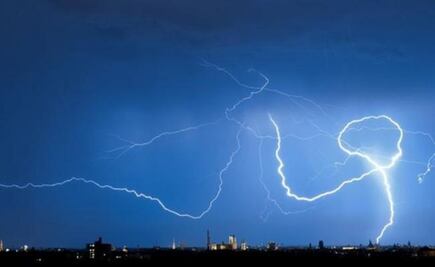 Cámara de mil fotos por segundo captó el instante de un rayo