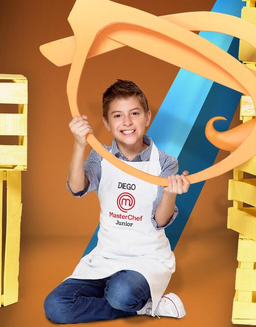 Tras haber sorteado toda clase de obstáculos para llegar a la etapa cumbre del programa, Diego mantiene los pies en la tierra gracias al consejo de sus padres. (FOTOS: CORTESÍA TV AZTECA)