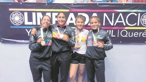 Luchadoras dan ocho oros en ON