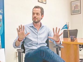 "Gilberto Herrera no tiene cara para pedir votos": PRI 