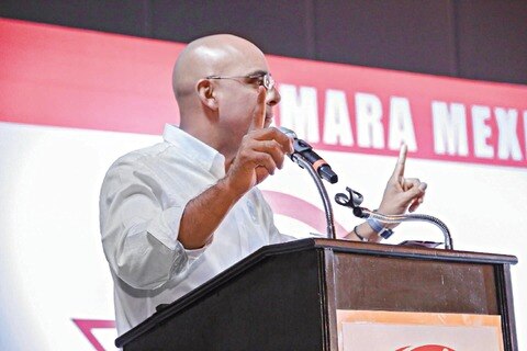 Plantea mayor apertura en medios informativos