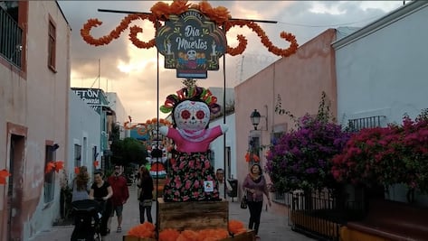 Video. No habrán ni mariachis ni norteños en los panteones este 2 de noviembre