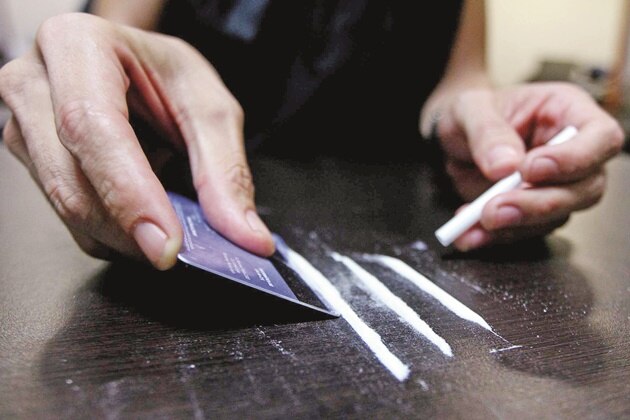 Tener hijas lo salvó de la drogadicción