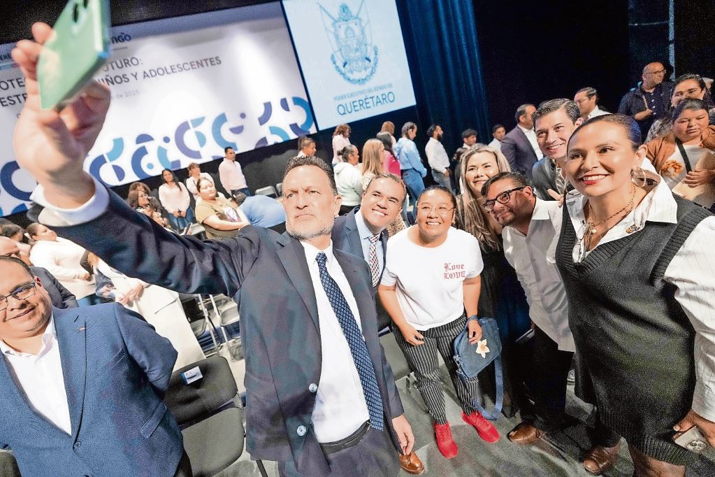 Bajo Reserva 25 de febrero de 2025