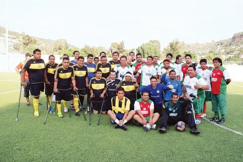 Estrechan lazos en duelo