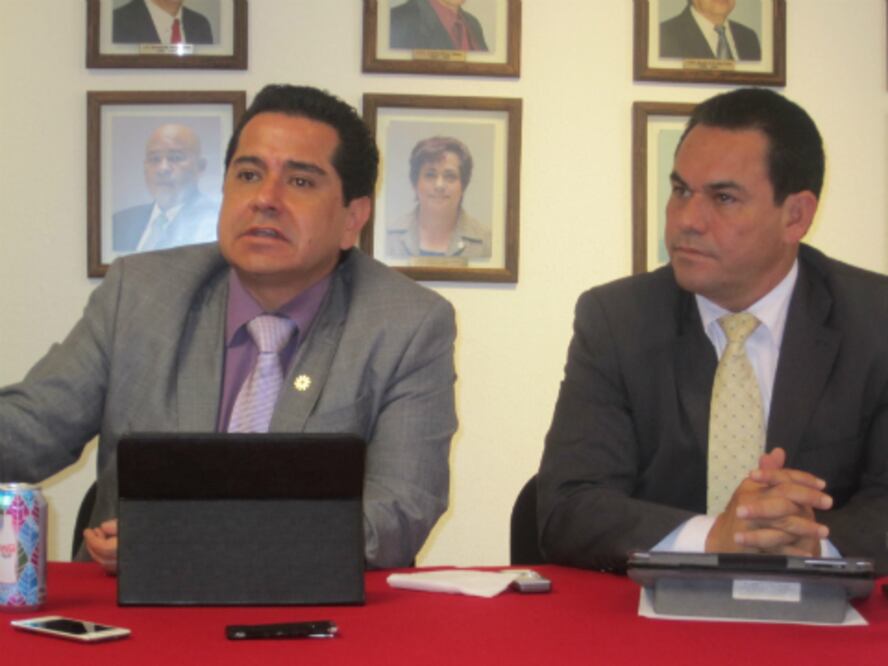 Falta de dictámenes fiscales afectan