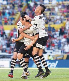 Atlas le echa una ‘manita’ a Chivas