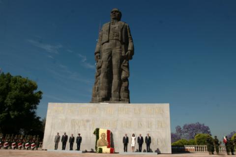 Recuerdan al Benemérito de las Américas