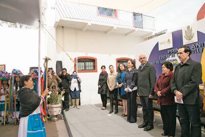 Indígenas artesanos celebran primer aniversario del CEDAI