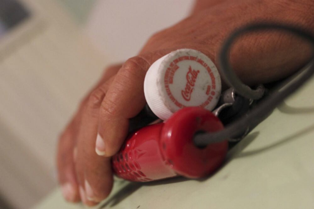 Entregan apoyos para discapacitados