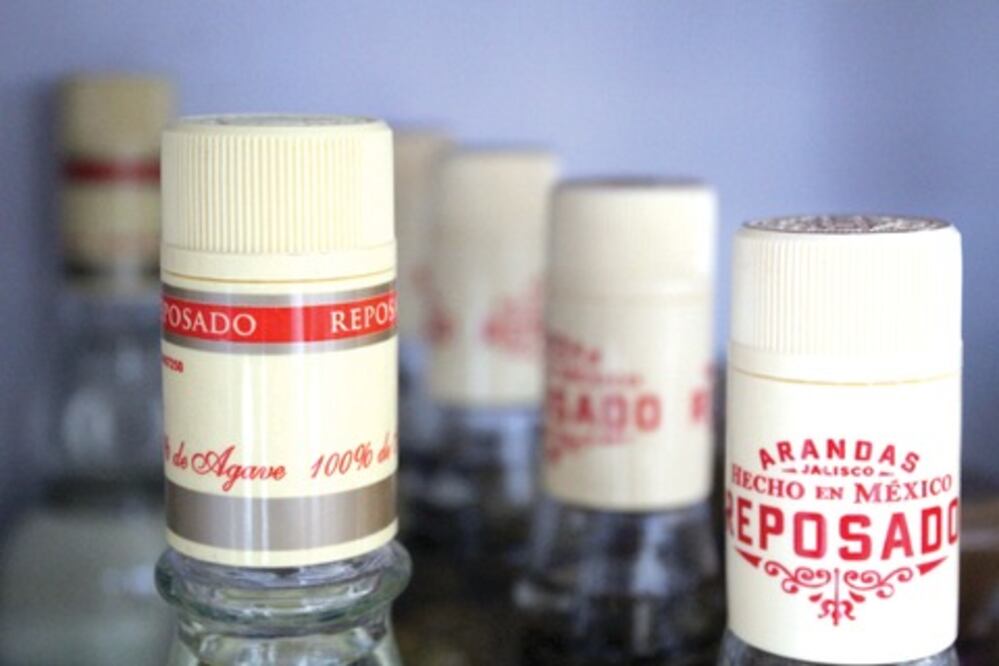 Venden alcohol sin permisos