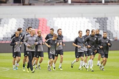 Prensa "kiwi" critica a sus seleccionados