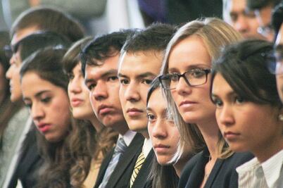 Convocan a jóvenes a concurso de oratoria