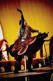 Doña Pachita inicia gira en municipios