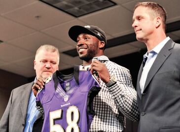 Ya era necesario un cambio: Dumervil