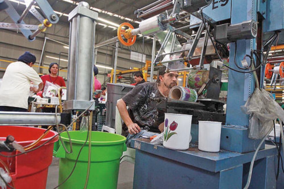 Revisa Protección Civil 97% de las empresas en Corregidora