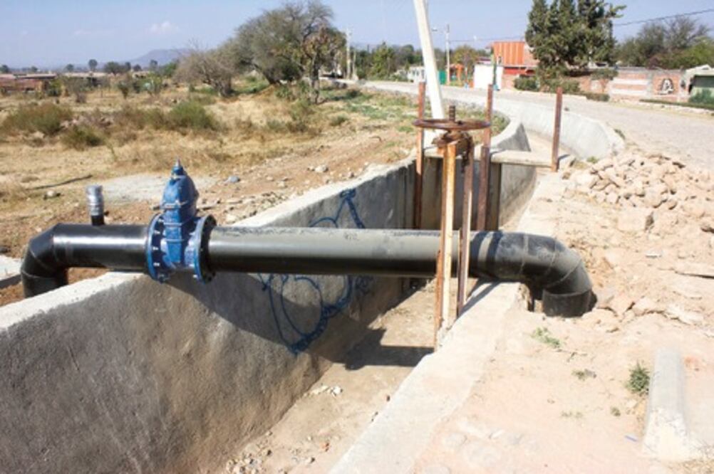 Garantizan agua en Los Nogales