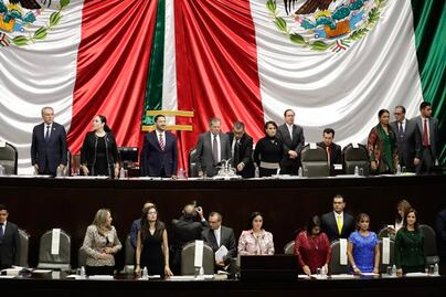 Abre el Congreso de la Unión entre acusaciones