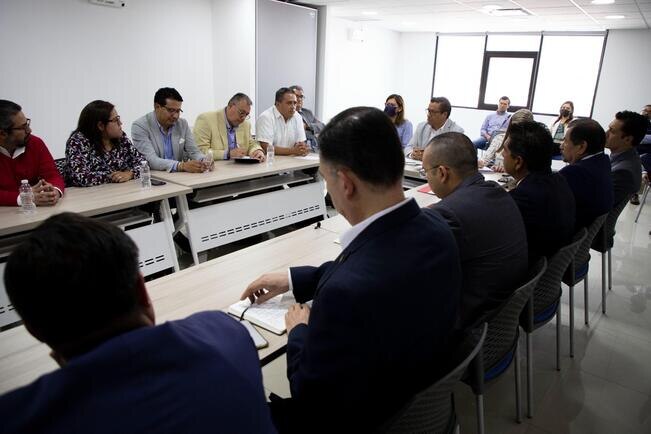 Se complica el diálogo entre la UAQ y académicos; aplazan la huelga para el 27 de marzo