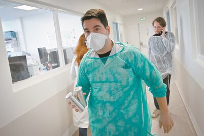 Querétaro rebasó los 2 mil casos de coronavirus 