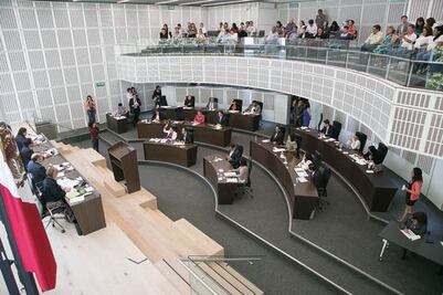 Votan a favor de reforma a Carta Magna