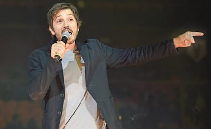"Ojalá los senadores recuerden para quién trabajan": Diego Luna