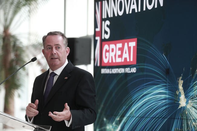 Liam Fox, ministro de Comercio del Reino Unido, señaló que la relación entre su nación y México es sólida, pero crecerá más si se redoblan esfuerzos. (ALEJANDRA LEYVA. EL UNIVERSAL)