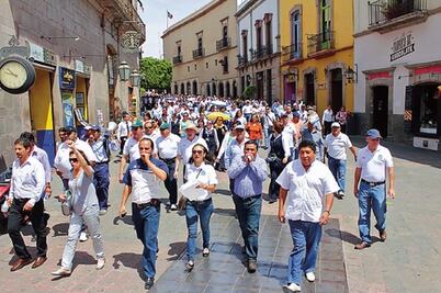 Trabajo pugna por mantener paz laboral