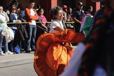 Conmemoran con desfile Revolución Mexicana en Corregidora