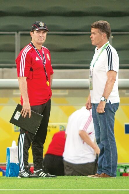 Iñárritu afirma que “Chepo” seguirá como DT