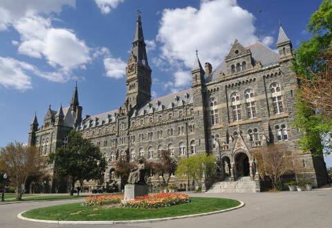 68 queretanos graduados en EUA