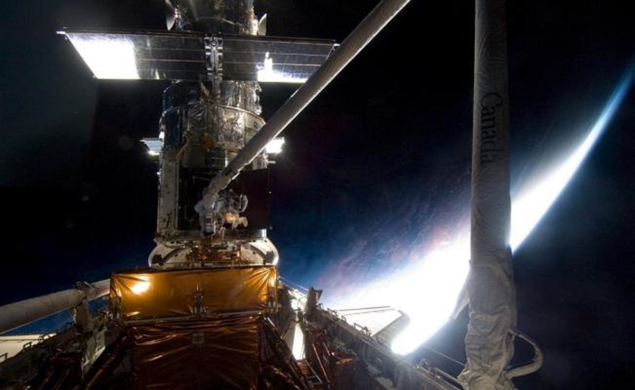 Telescopio espacial Hubble se ubica a unos 600 kilómetros de la Tierra. Foto: EFE/Nasa