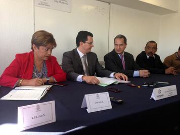 Ofrece Universidad aumento salarial de 4% al STEUAQ