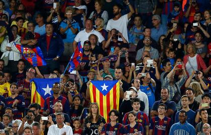 Crece lío por banderas