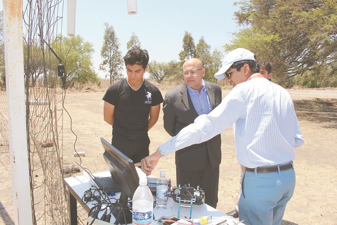 Inauguran exposición de proyectos científicos y tecnológicos en la UTC