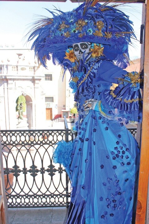 Caminando con La Catrina